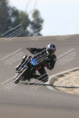 media/Nov-02-2025-Lets Ride (Sun) [[f7a3caa734]]/B Group/1220pm (Turn 2 Outside)/